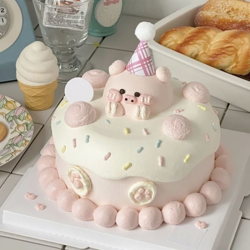 Bánh sinh nhật con heo thay lời chúc ý nghĩa dành cho bé yêu