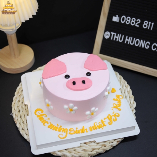 Mẫu bánh sinh nhật cho bé gái tuổi lợn màu hồng siêu hot